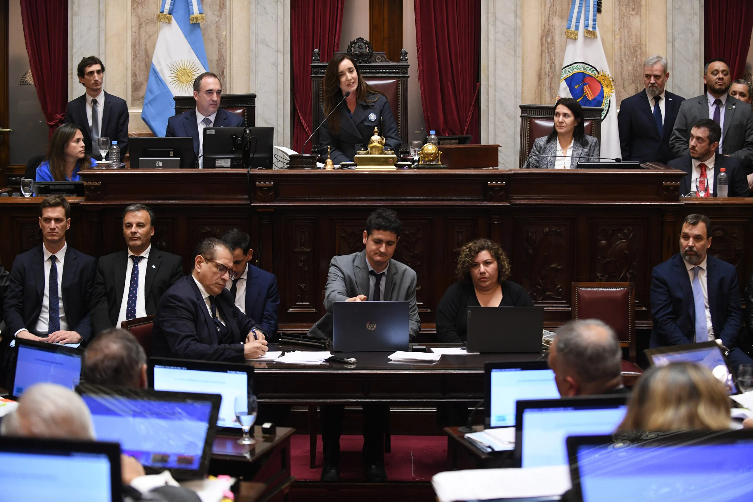 El oficialismo logró aprobar el paquete fiscal en el Senado, pero tuvo un traspié en Ganancias y Bienes Personales