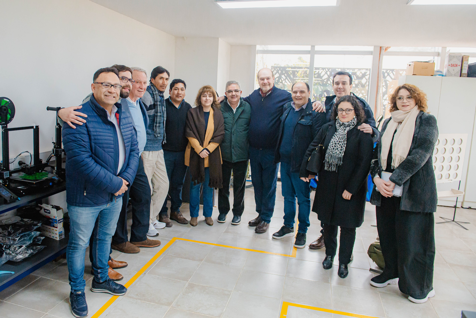 Raúl Jalil inicia diálogo con Grupo Los Grobo para proyectos estratégicos en Catamarca