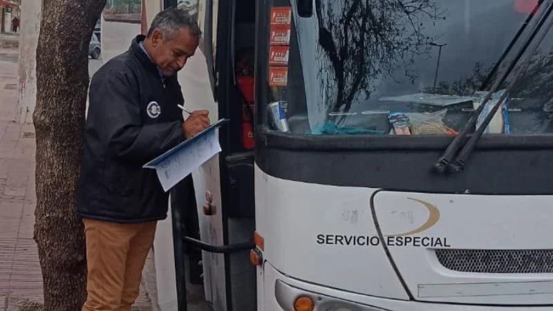 Secuestran colectivo sin habilitación que viajaba de Londres-Belén a la capital de Catamarca