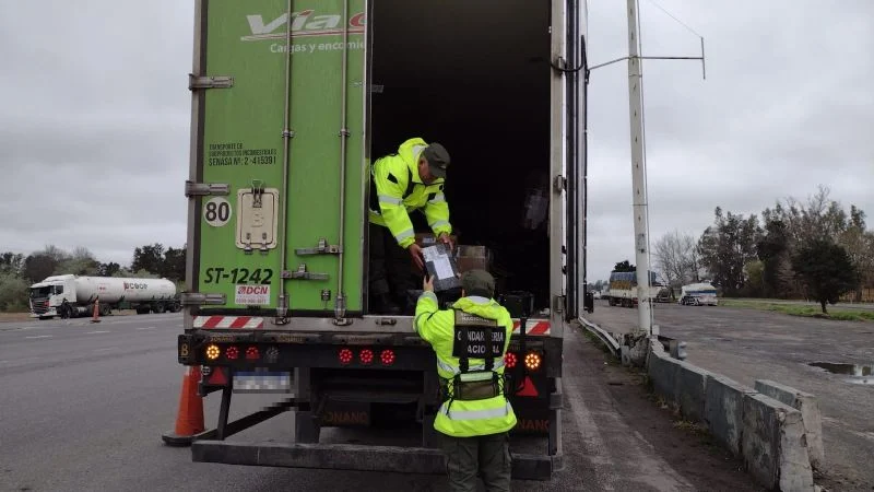 Gendarmería Nacional secuestra cargamento de municiones en un operativo sobre la Ruta Nacional N° 9