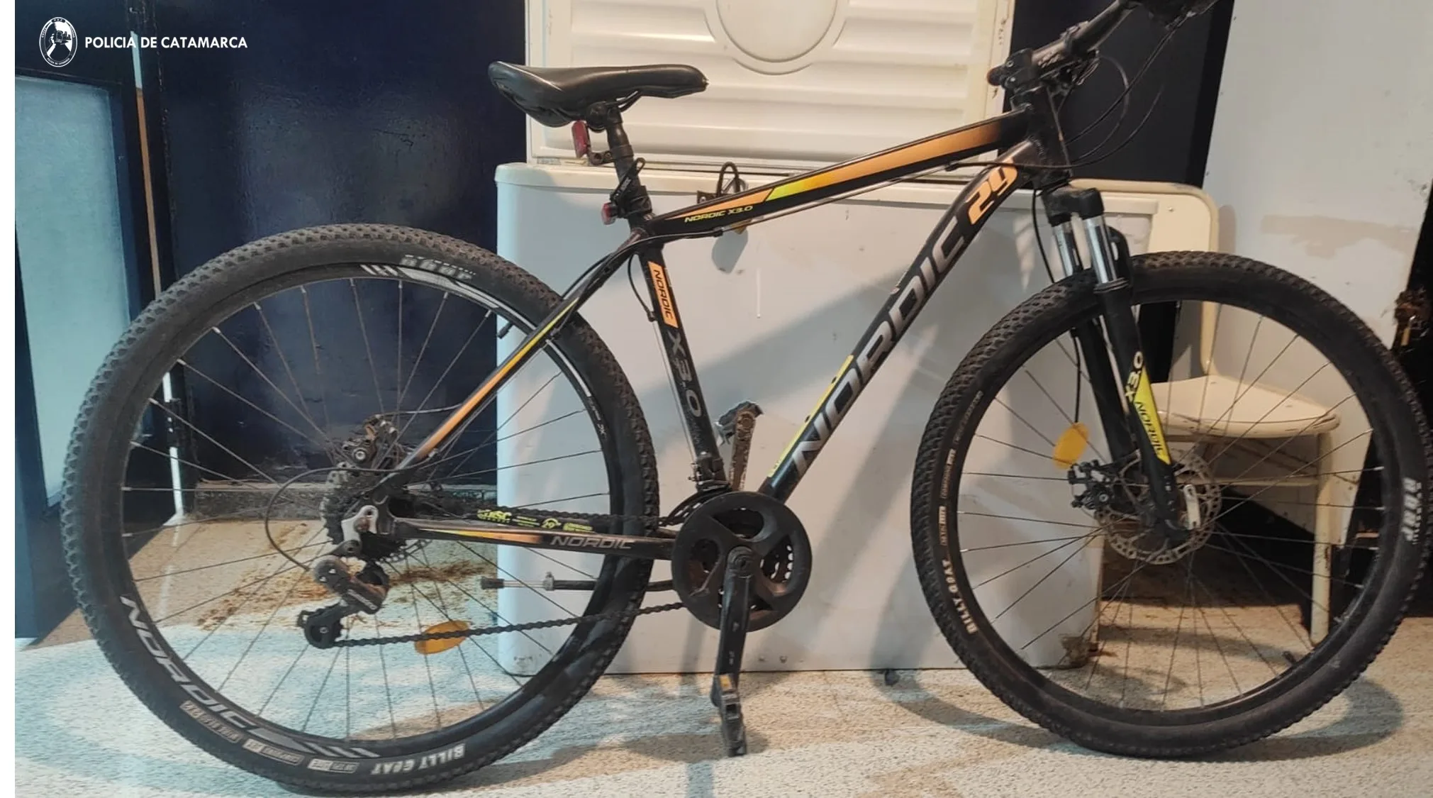 Personal policial secuestró una bicicleta abandonada