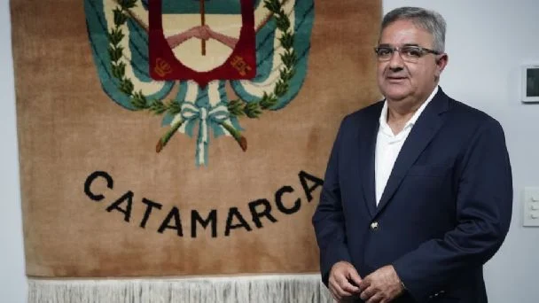 Administración Pública: Disponen asueto para los días 20, 24 y 31 de diciembre