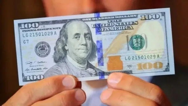 El dólar blue quebró los $1.100: A cuánto cotiza este martes