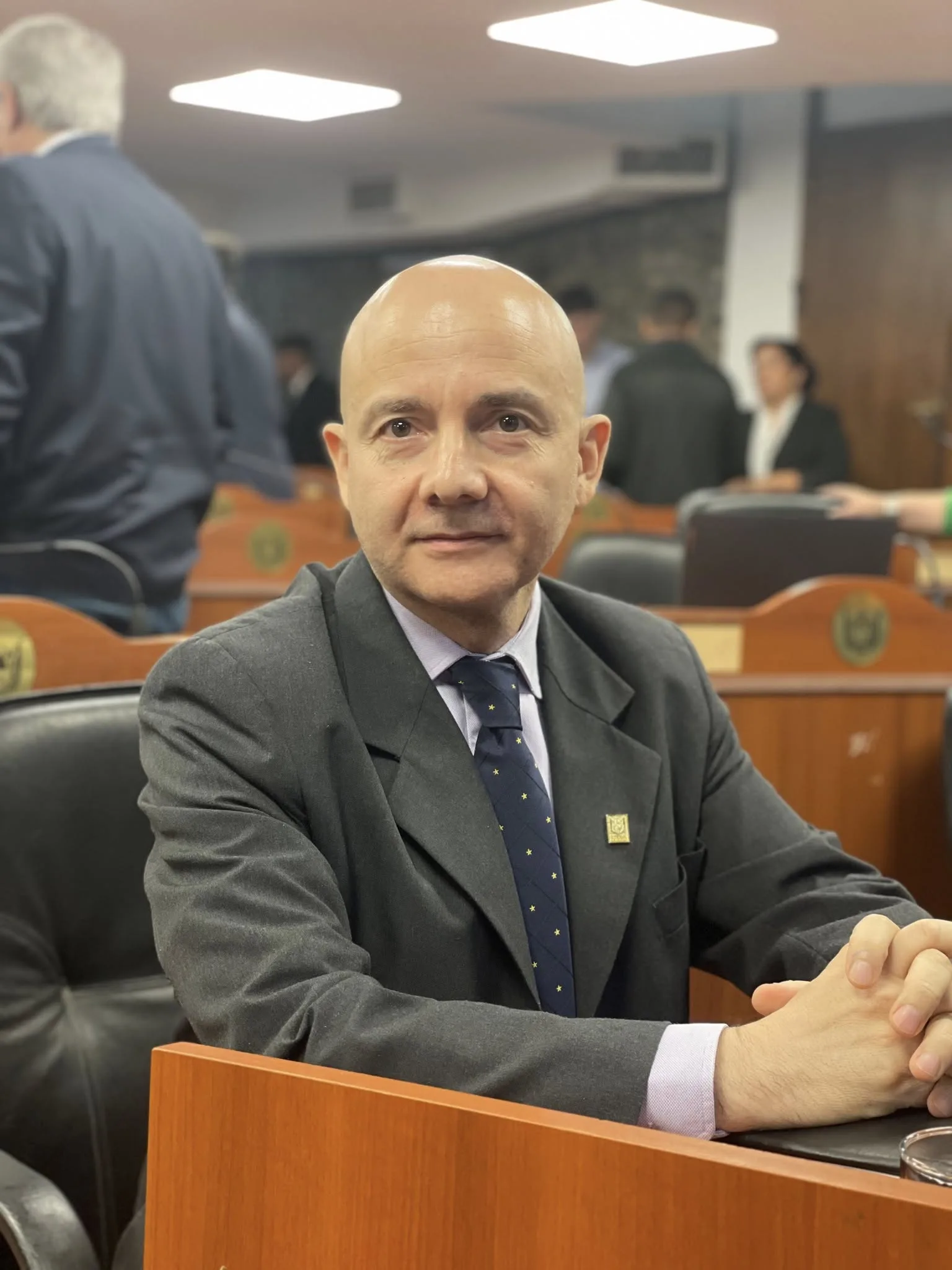 Adrián Brizuela criticó la gestión peronista en Buenos Aires y vinculó su fracaso con el ascenso de Milei