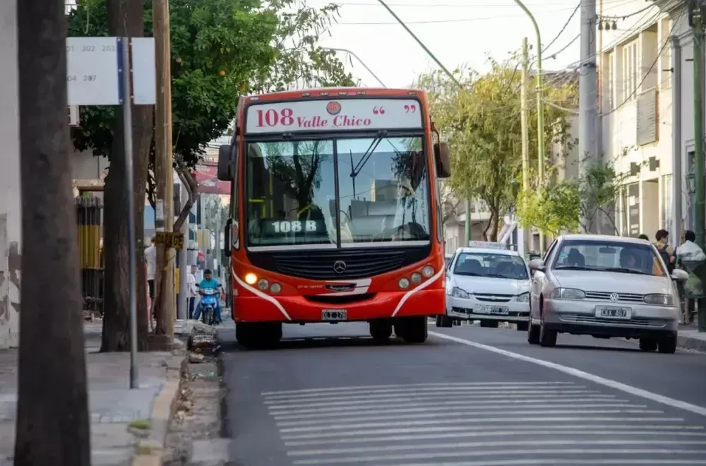 UTA Catamarca-La Rioja ratificó un paro de transporte por 24 horas