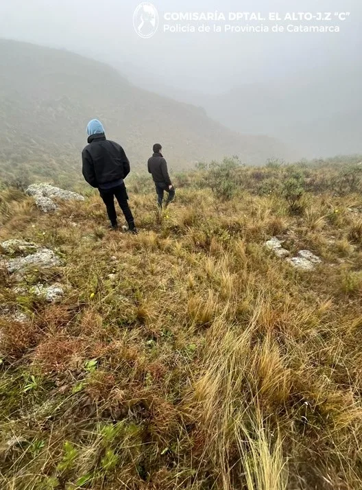 Tras horas de búsqueda, hallan sano y salvo a un hombre que se había perdido en la cumbre de El Alto