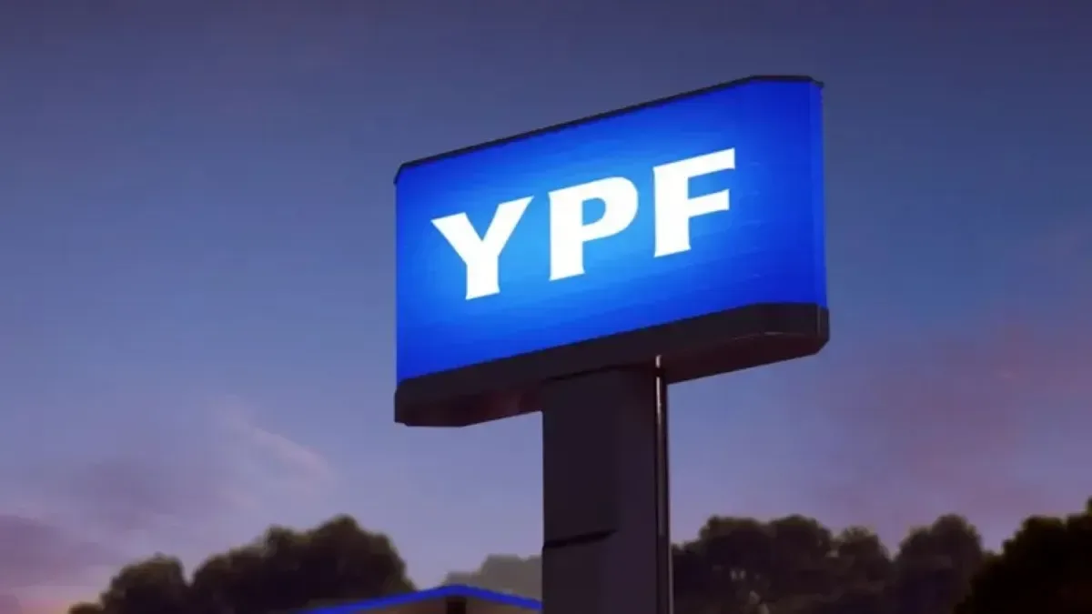 YPF anunció una baja del 4% en los precios de nafta y gasoil desde mayo