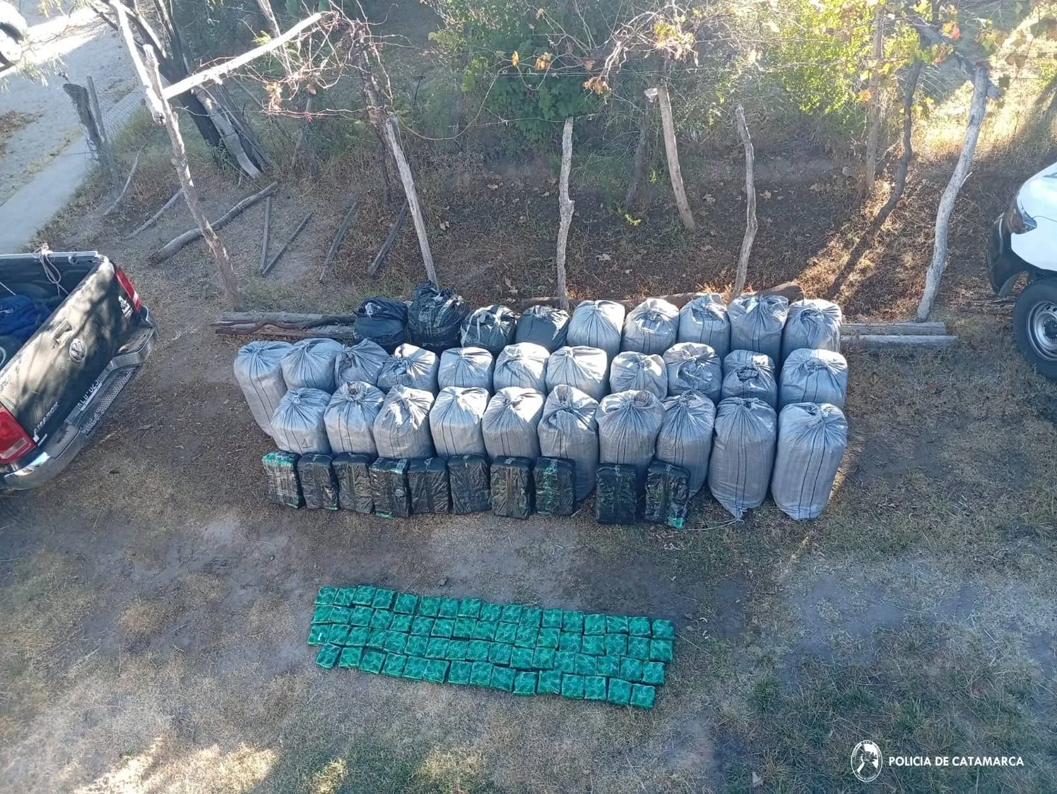 Golpe al contrabando: secuestran más de 750 kilos de hojas de coca en Santa María