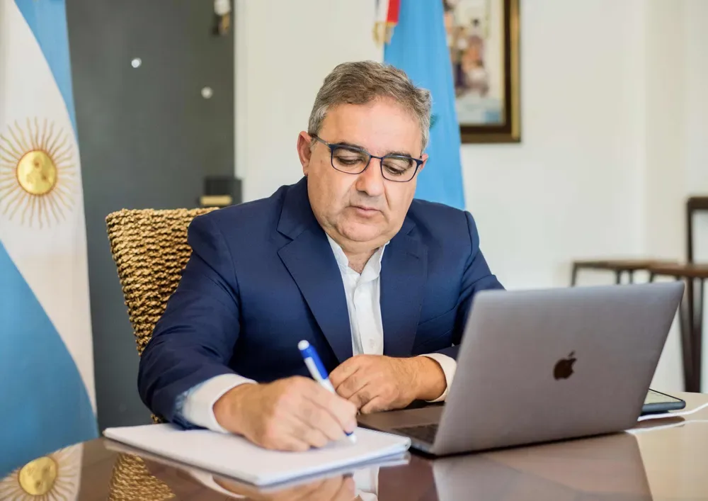 Raúl Jalil pidió prudencia a los comerciantes ante el posible regreso de los programas de descuentos