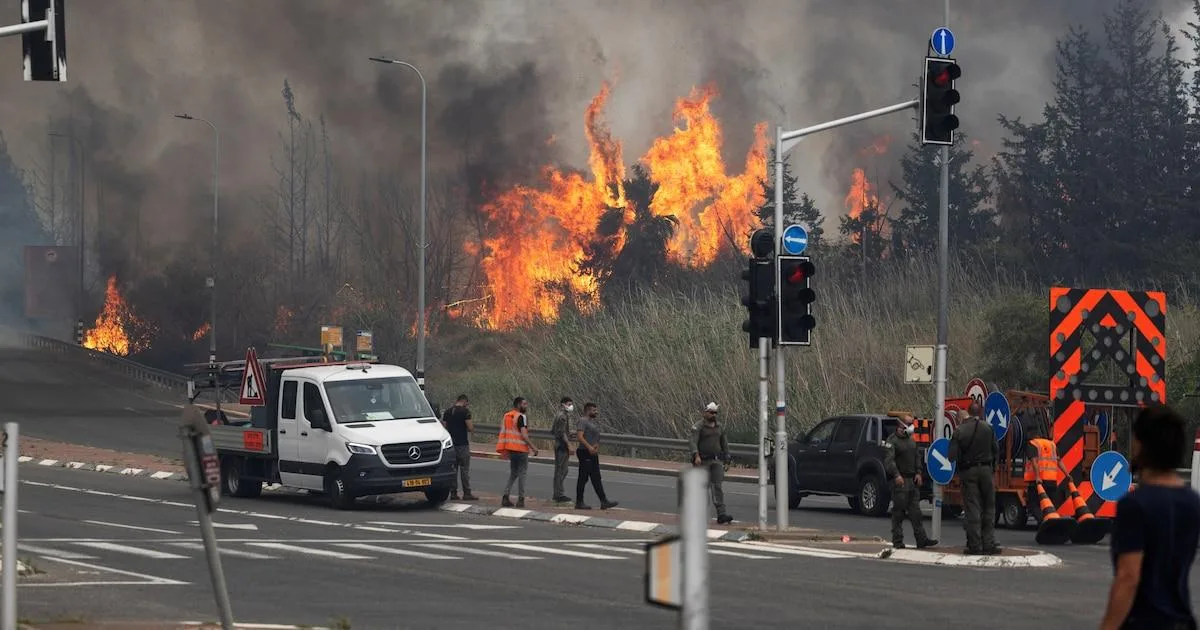 Israel en alerta máxima por devastadores incendios cerca de Jerusalén