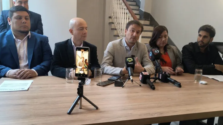 Denuncian penalmente a Raúl Jalil por presunto “robo” de una mina en Andalgalá