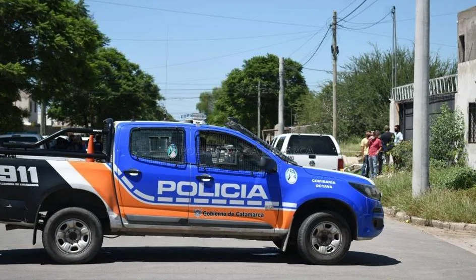 Ataque con cuchillo en la Capital: joven madre y su hijo heridos