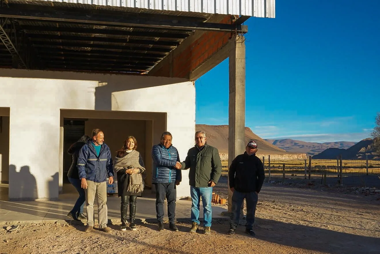 Raúl Jalil recorrió la obra del hospital en Antofagasta: “Será clave para la salud en la puna”