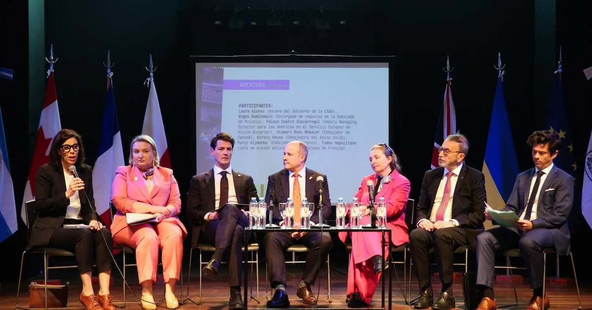 Expertos alertan sobre el uso de desinformación y propaganda por parte de Rusia