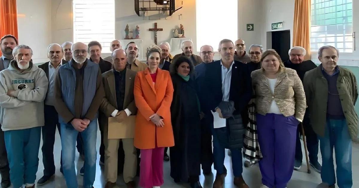 Escándalo por el traslado de represores a Campo de Mayo: críticas por beneficios a genocidas