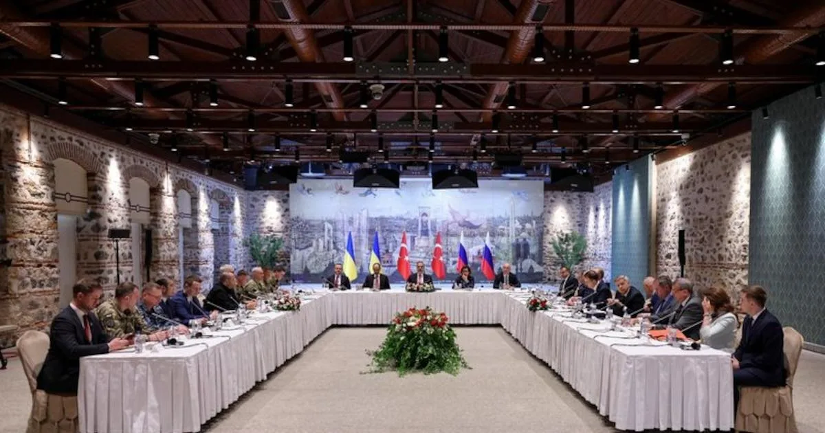 Negociaciones de paz entre Ucrania y Rusia en Estambul: análisis de las demandas de cada parte