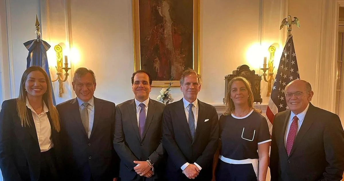 Opositores venezolanos rescatados agradecen el apoyo político de Javier Milei