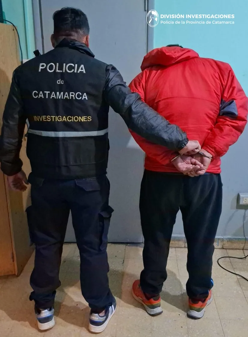 Incendió la casa de su expareja y terminó arrestado en la capital