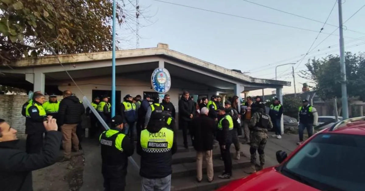 Escándalo en Alberdi: detención de ex funcionarios por filtración de audio del intendente