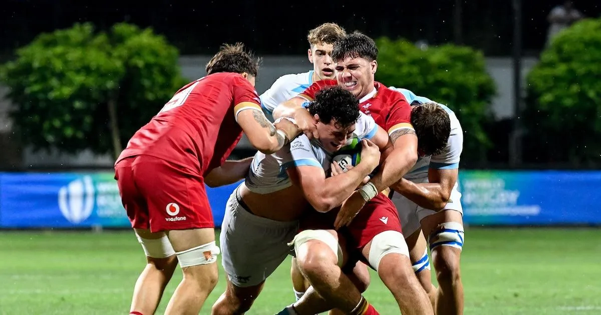 Los Pumitas vencen a Gales con heroico try de Agustín García Campos
