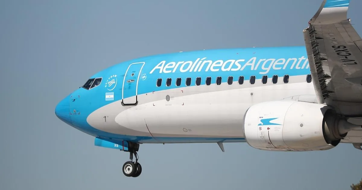 Tensión en la previa a las vacaciones: sindicato de pilotos define paro nacional