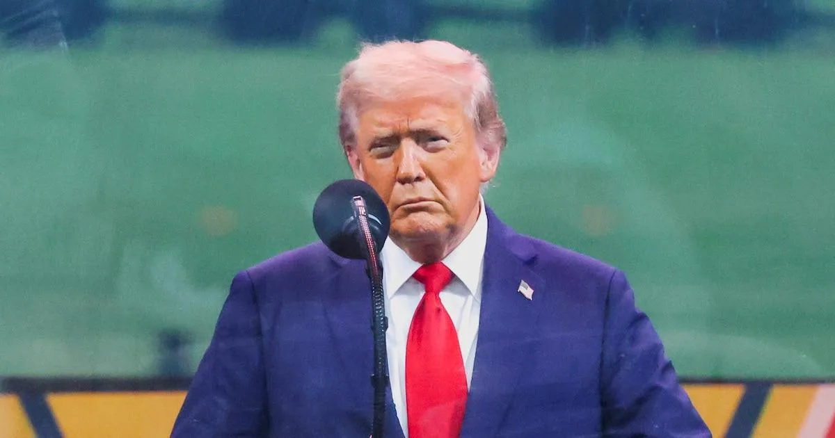 Trump advierte a Irán: amenaza de ataque desencadenará la fuerza de las Fuerzas Armadas de EEUU