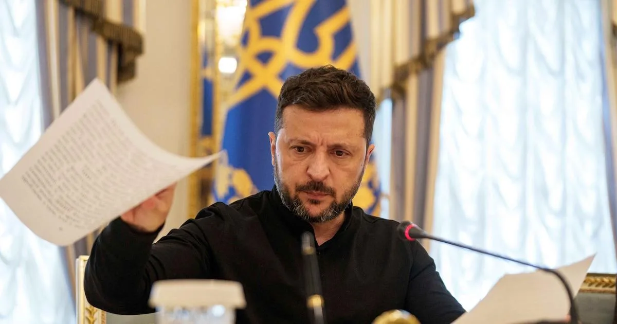 Zelensky pide más presión sobre Rusia tras mortal ataque con misiles en Kiev