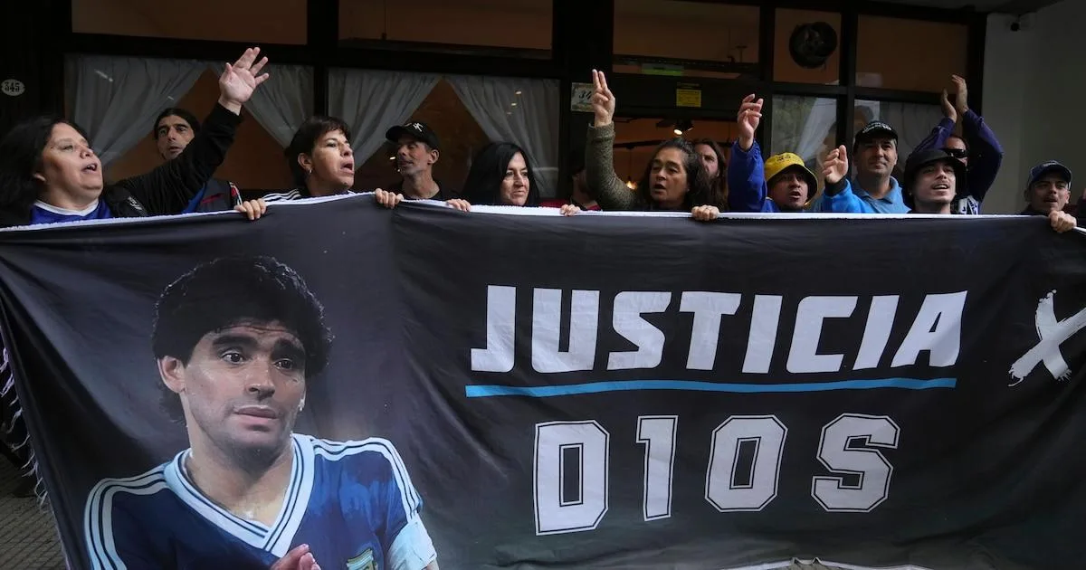 Nuevo juicio por la muerte de Maradona: fecha del sorteo del tribunal ya programada