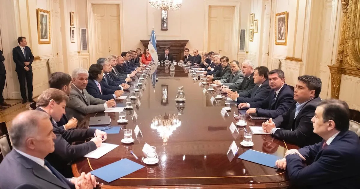 Gobierno prepara contraoferta a gobernadores para evitar proyecto desafiante en el Congreso