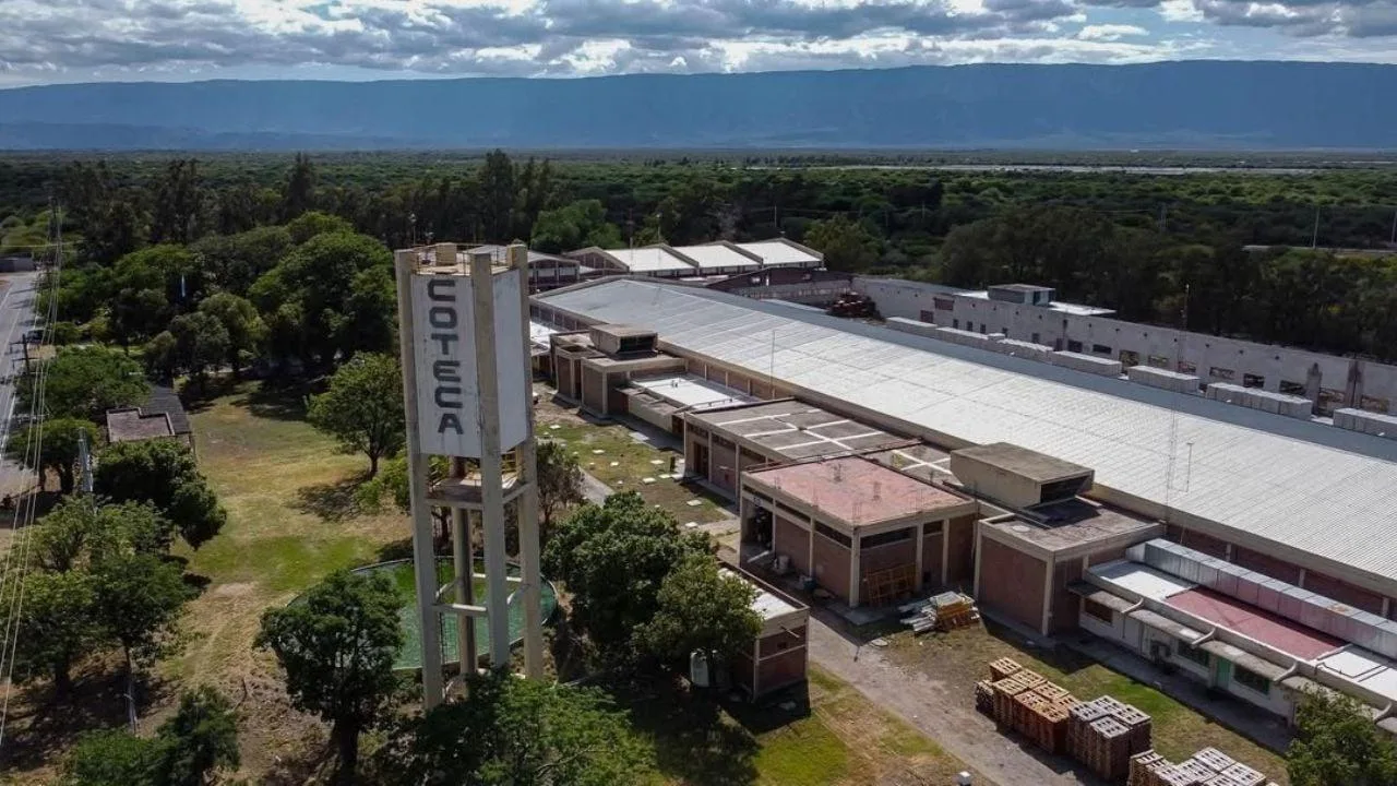 Preocupación por pérdida de puestos en el sector textil: suspensión de 80 trabajadores en Coteca