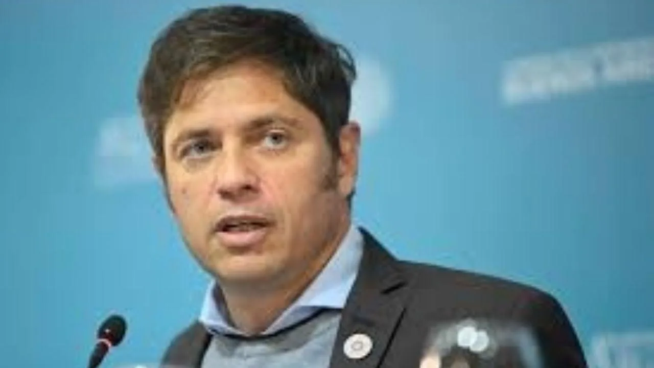Gobernador Kicillof cuestiona a presidente Milei tras revés legislativo