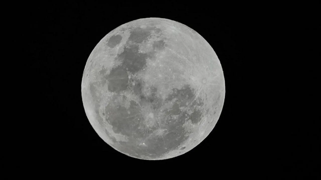 Experiencia de Astroturismo: Luna Llena del Esturión en Acuario en Catamarca