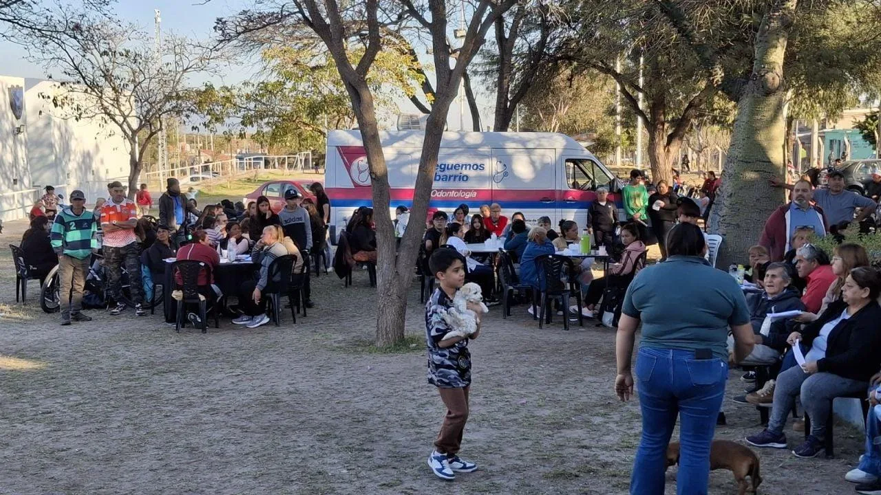 Presentan segunda edición de programa Bienestar Activo en Club Vélez Sarfield